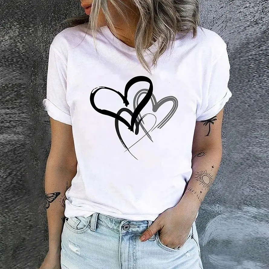 

Summer Women Short Sleeve Round Neck Loose T Shirt For Women White Fashion Ladies T-shirt 3D Heart Print Top Casual Clothes