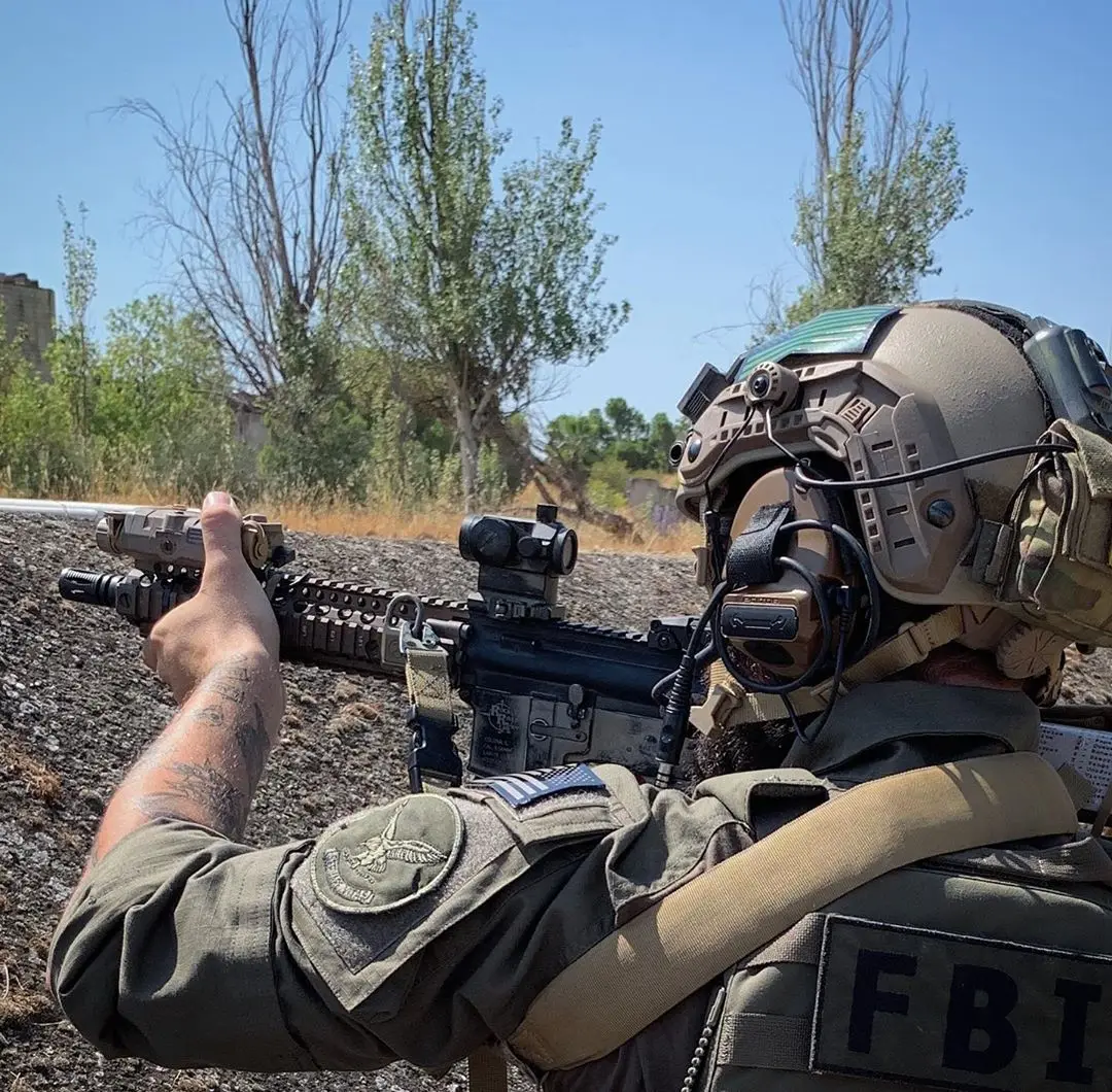 Tactical helmet COMTAC headset holder ARC track adapter OPS-CORE helmet COMTAC holder for COMTAC I II III IV headset