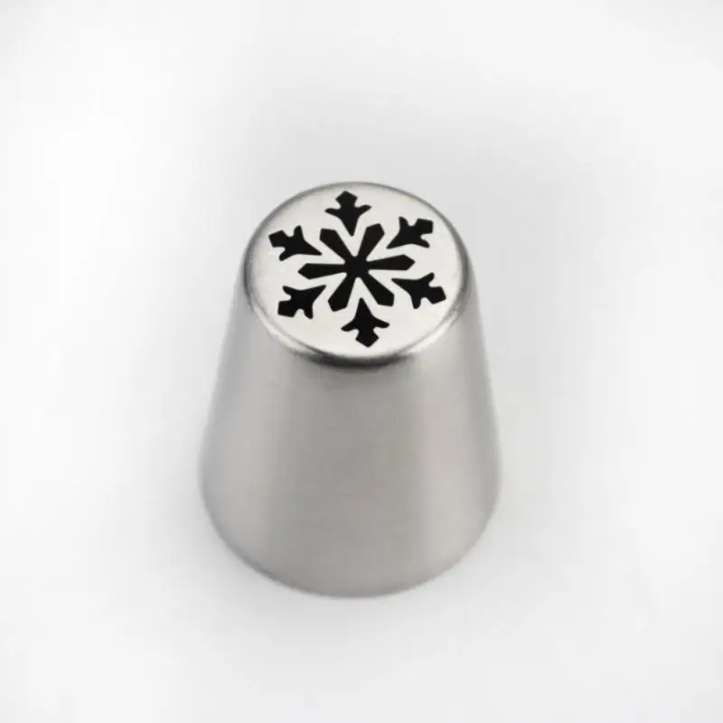 

13 Piece Christmas Framed Stainless Steel Flowered Mouth Christmas Russian Cupcake Baking Tool Set Silk Flower Tool