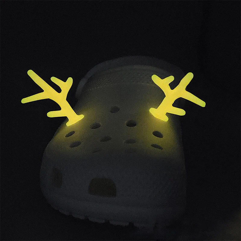

Croc Shoes Flower Accessories Croc Charms Deer Horn Crocses Slippers Decorative Pendant DIY Shoe Buckle Wholesale New Products
