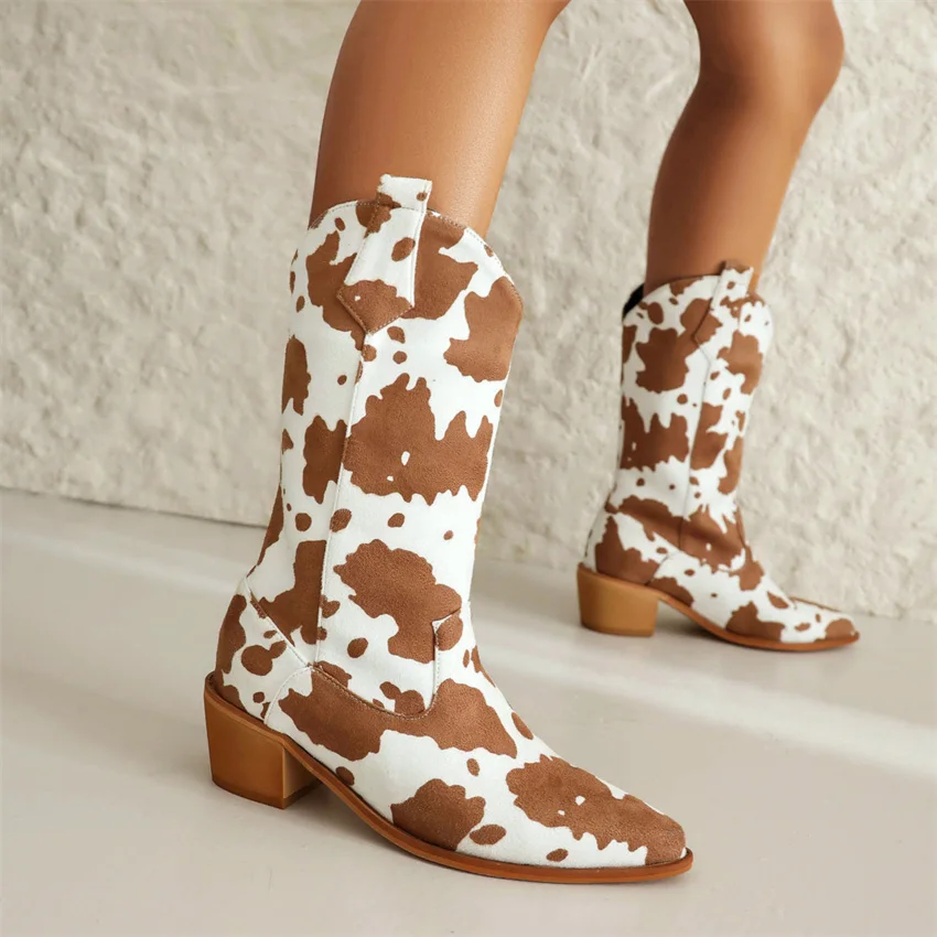 

Женские Ковбойские Сапоги до середины икры, ковбойские сапоги без застежки, с коровьим принтом, на среднем каблуке, большой размер 43, для зимы, 2023