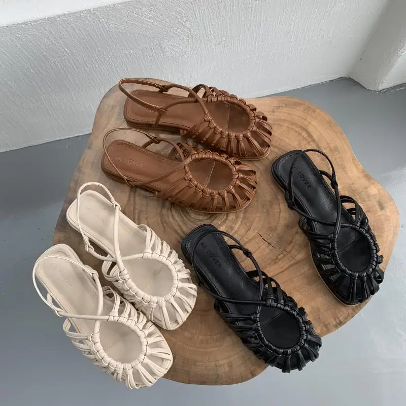 Sandalias de exterior para mujer, zapatos femeninos de tacón con tiras, color Beige, cómodos, planos, a la moda, color negro, 2022