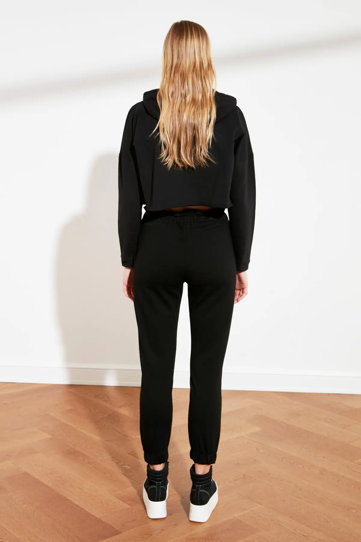 Трикотажные тренировочные брюки TWOSS21EA0014 |