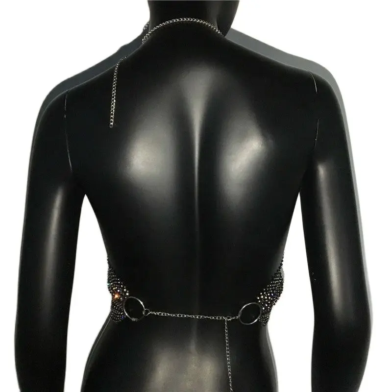 Женские сексуальные укороченные топы с лямкой на шее и пуш-ап блестящие