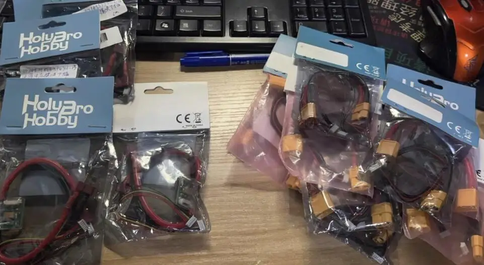 

Holybro XT60 Deans T Connector Power Module (PM02) 45V 90A for Pix32, Pixhawk, Pixhawk 4, Pixhawk Mini & Durandal