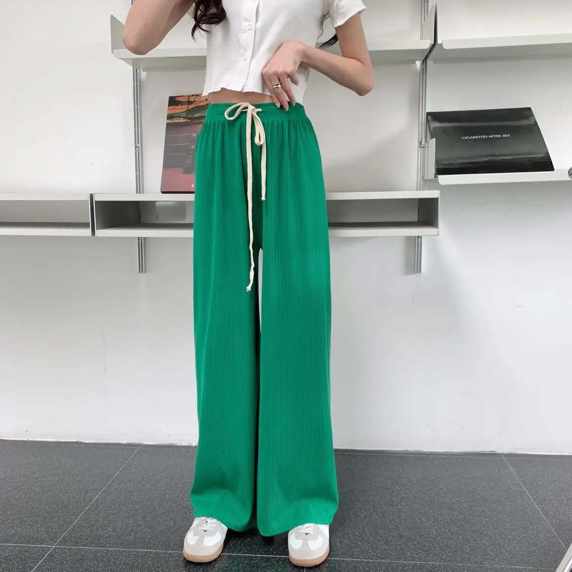 Draw String Elastic Waist Female Wide-legged Trousers Solid Color Floor-Length Loose Woman Pleated Trousers Casual Lady Pants