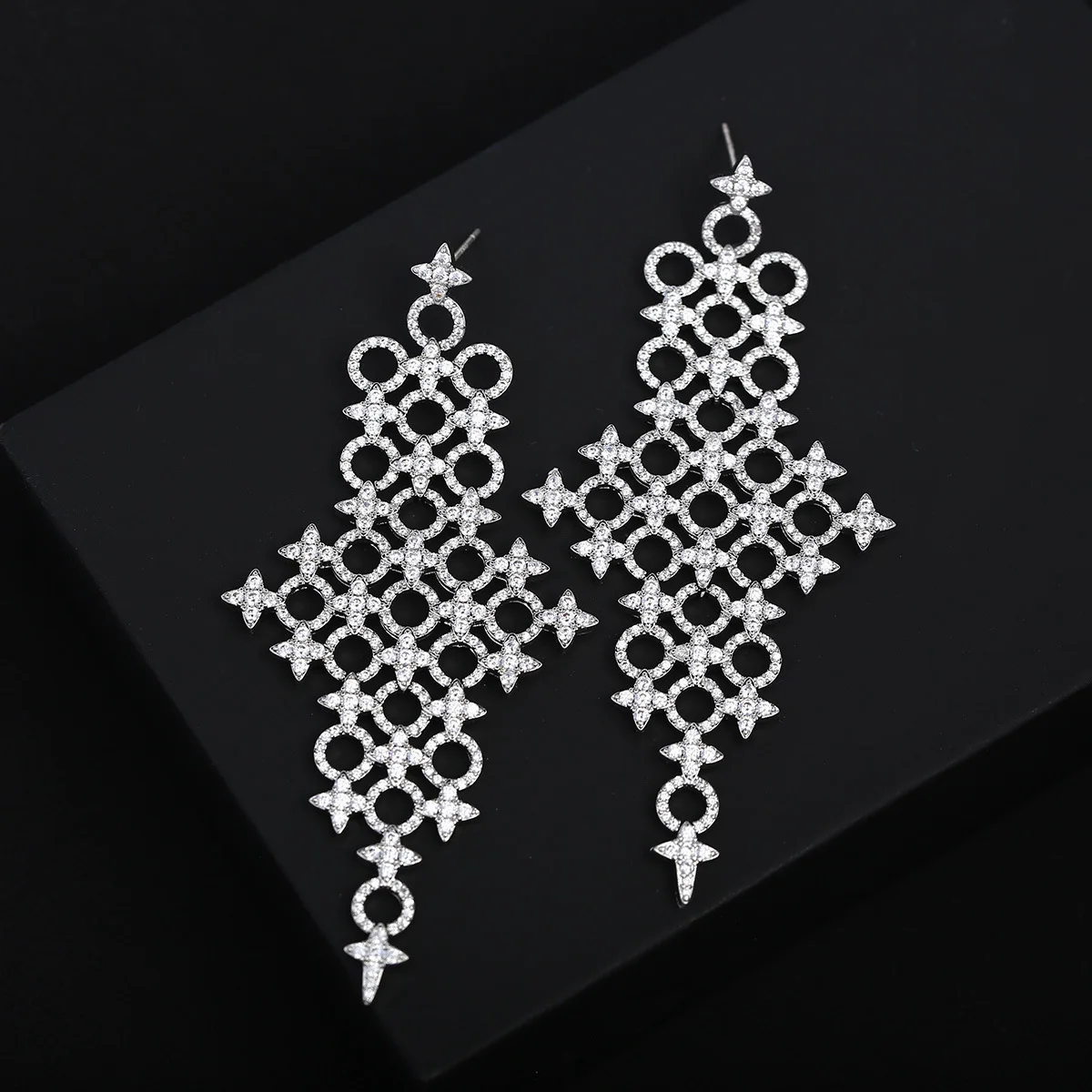 

Миниатюрный набор, круглые серьги-подвески с цирконом в форме звезды для свадьбы или вечеринки