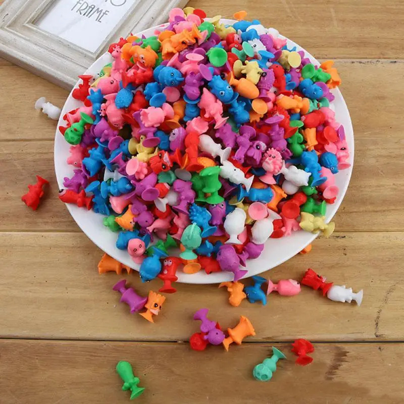 

20 Pcs/lot Mini Sucker Plastic Capsule Model Cartoon Animal Action Figures Suction Cup Toys For Children Random Color W0n3