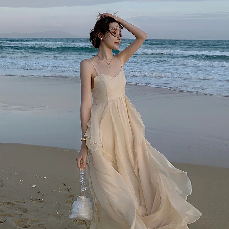 

Summer Vacation Super-Fairy Fairy Mori Style Strap Beach Long Dress