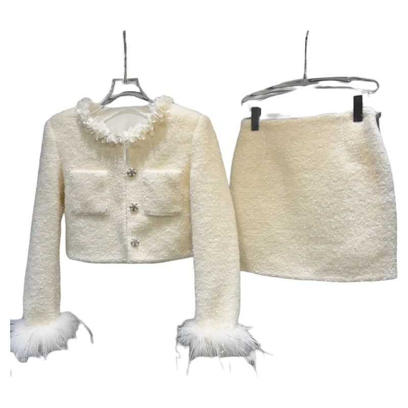 Та же модель что и Online Celebri 2024 осеннее новое изящное шерстяное короткое пальто с