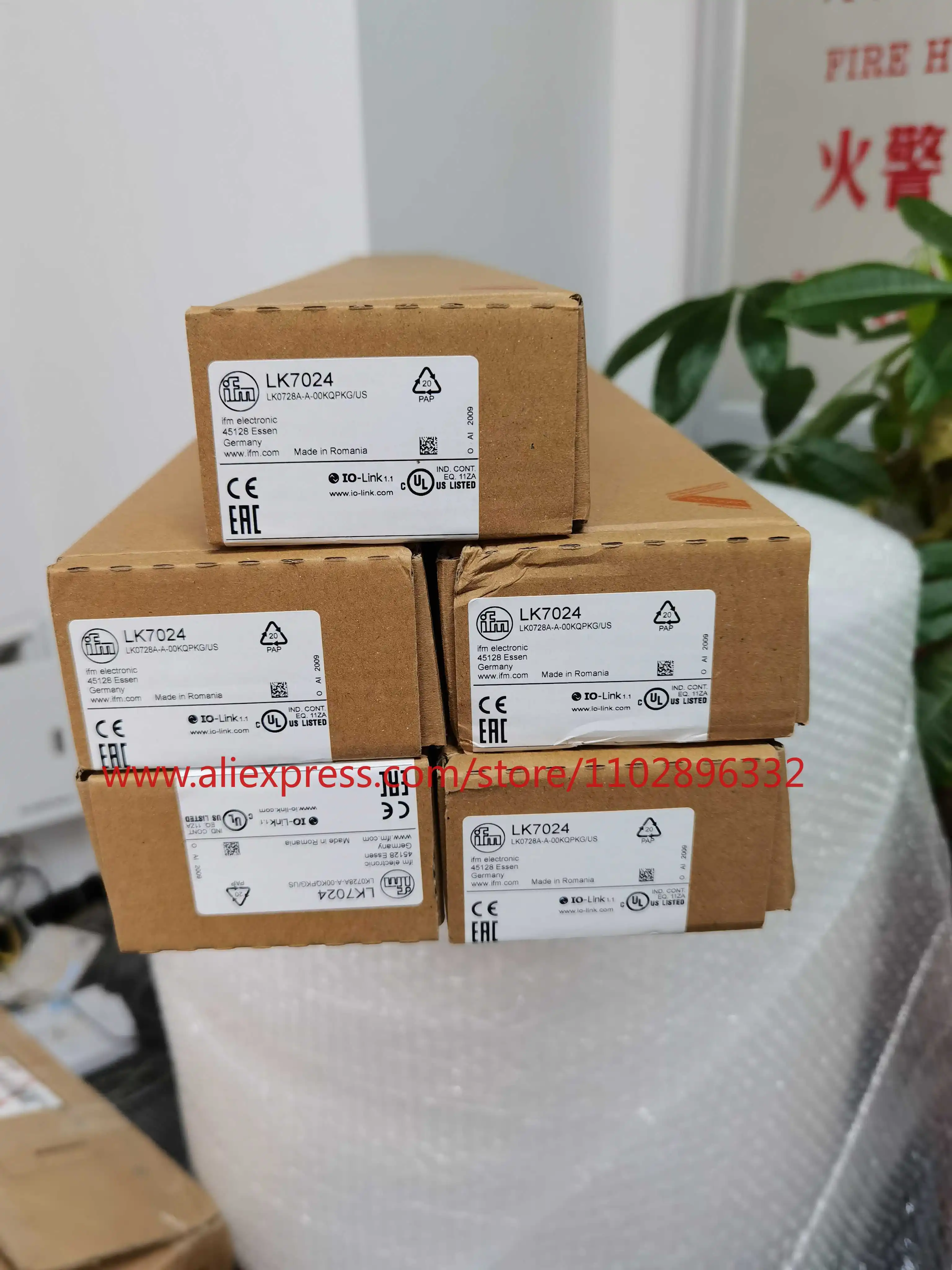 IFM LK7024 100% новый и оригинальный