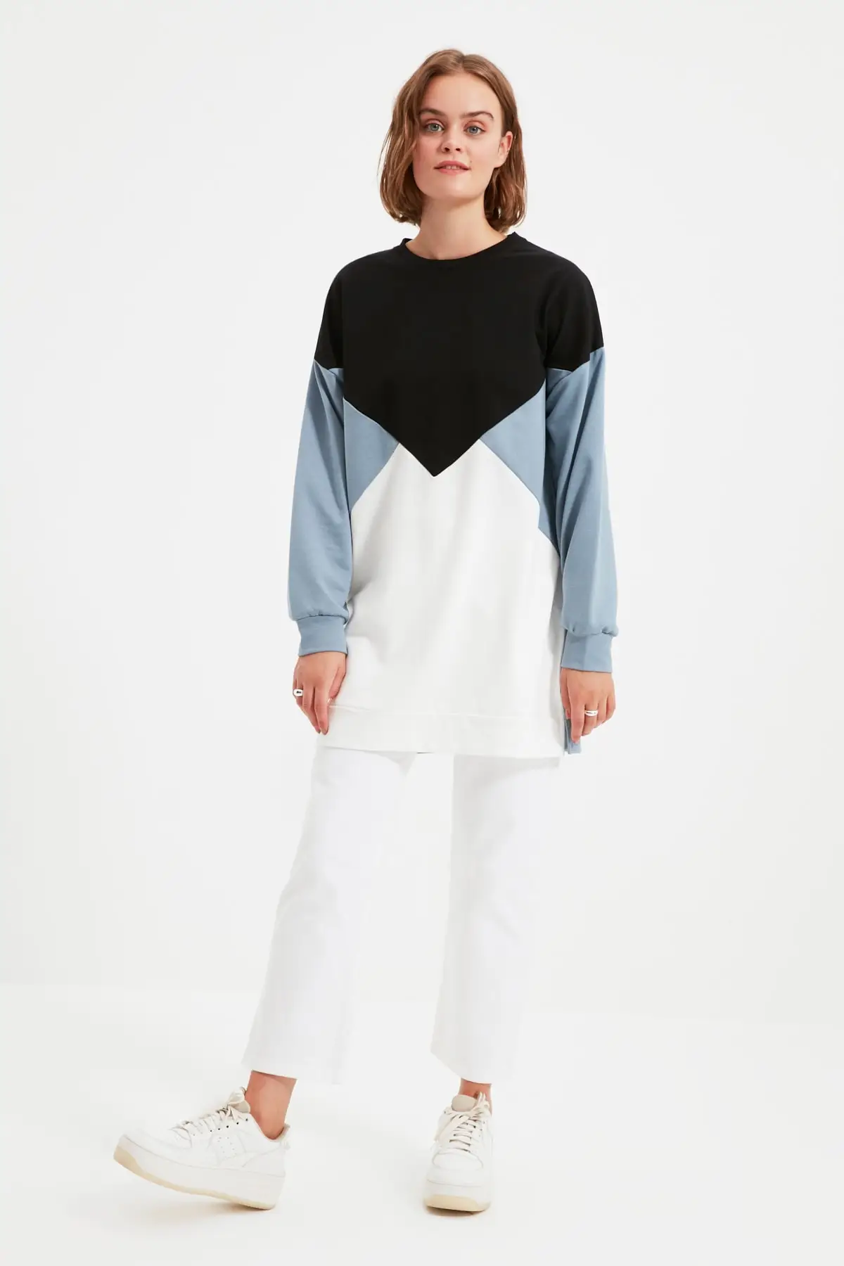 

Trendyol knitted Sweatshirt TCTAW22TW0060