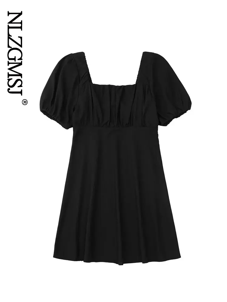 

Платье-мини женское черное с квадратным вырезом и открытой спиной