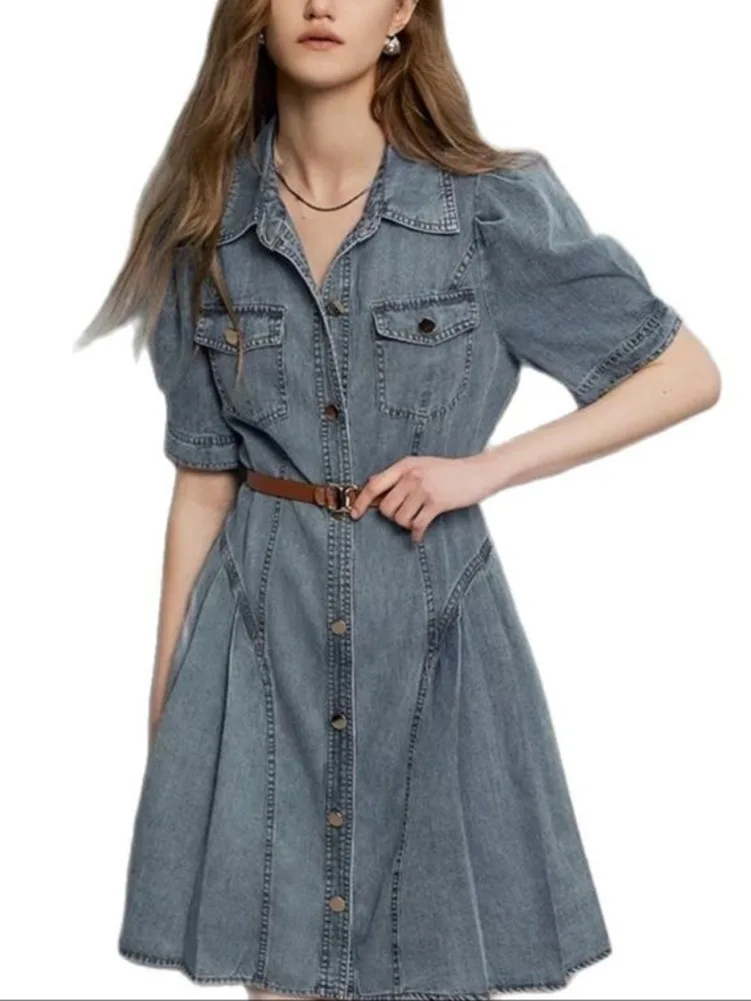 

Платье женское джинсовое во французском стиле, шикарный комбинезон с завышенным коротким рукавом, юбка с запахом и поясом, костюм пляжного типа, лето 2023