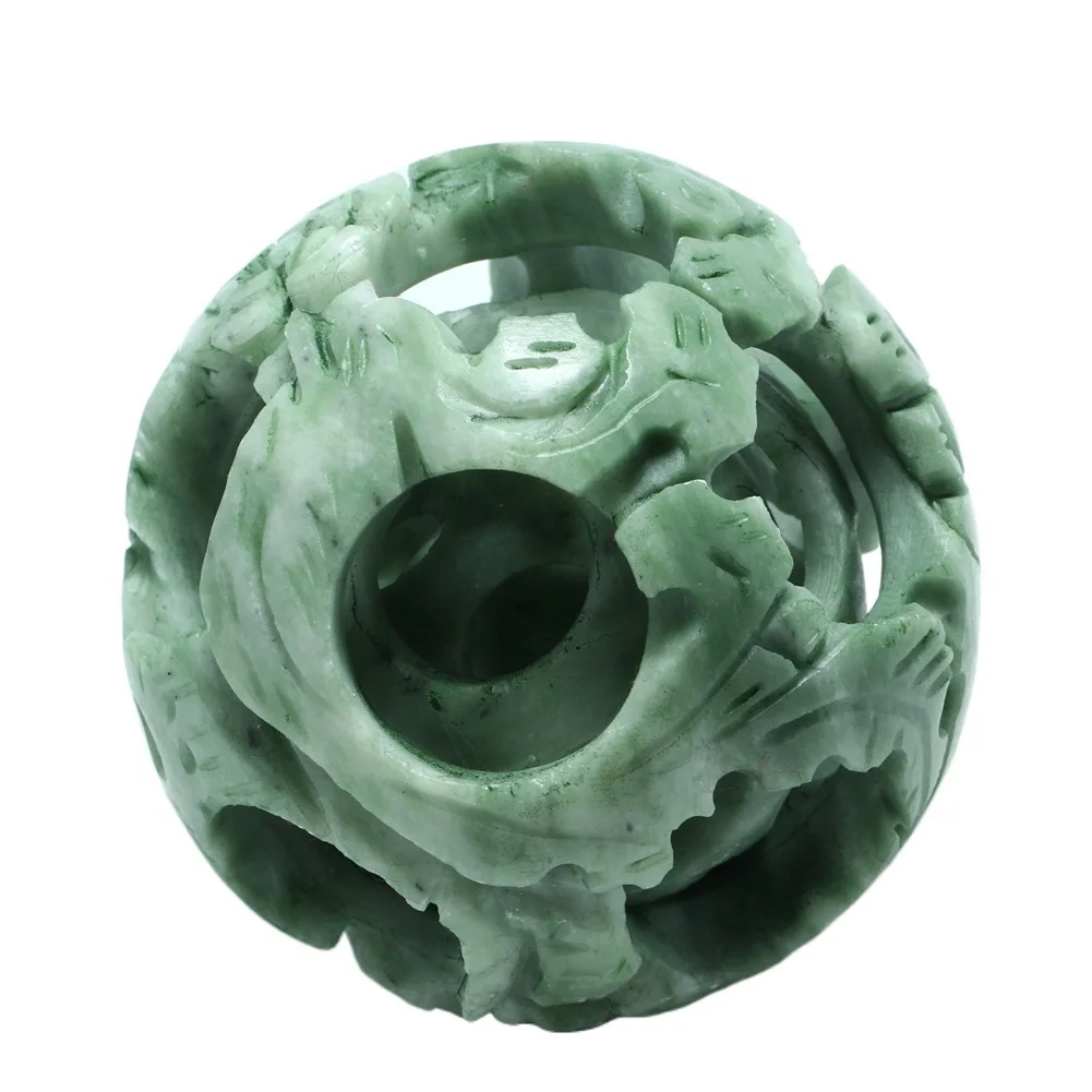 Красивая резьба в виде дракона и феникса из нефрита