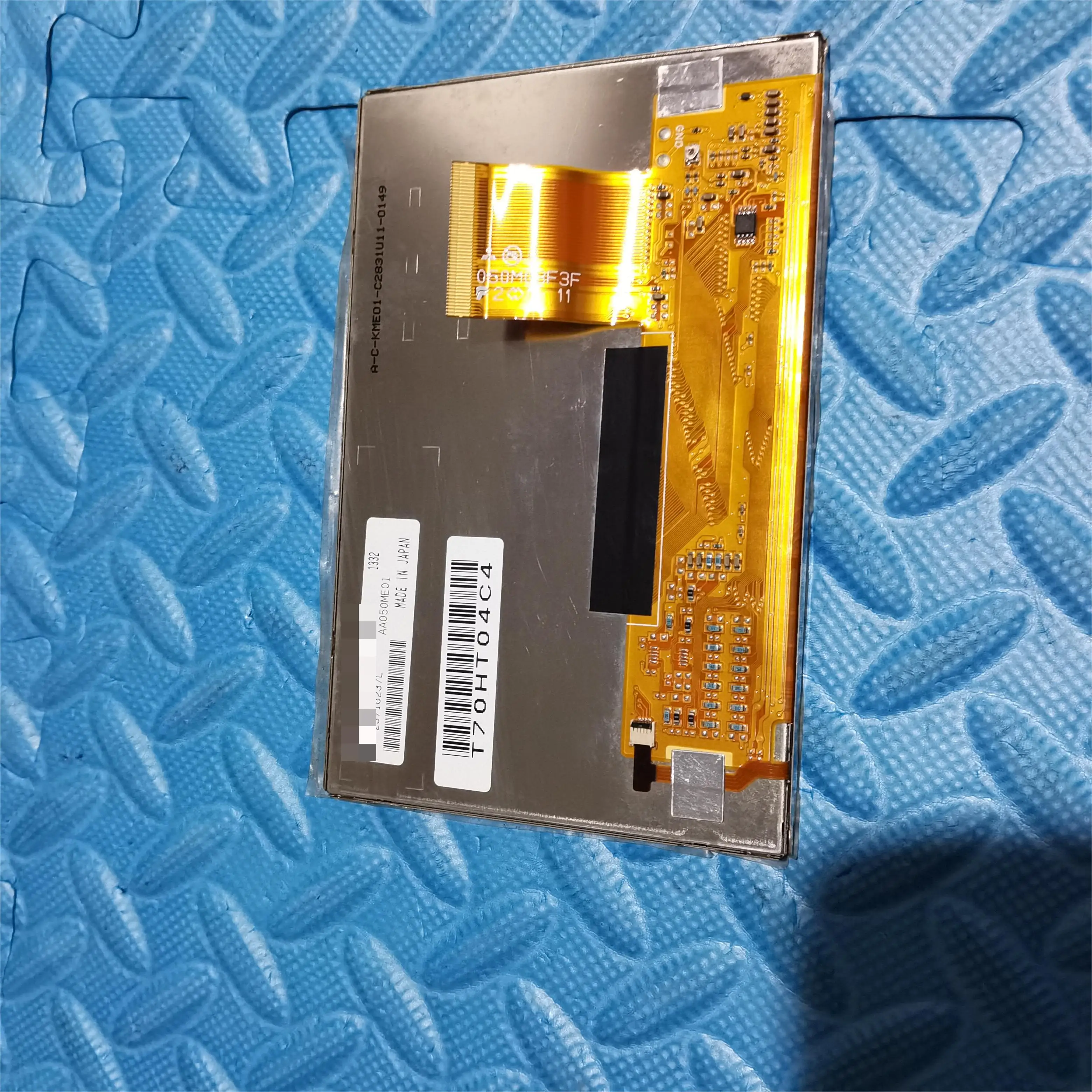 

Free Shipping Original Grade A+ AA050ME01 5.0" inch LCD Display Screen Panel 800*480