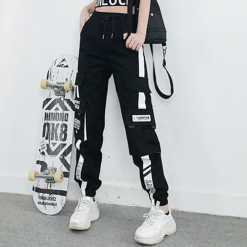 

Women Elastic Waist Loose Streetwear Cargo Pants Female Fashion Ankle-length Jogging Trousers Ladies Casual Pants