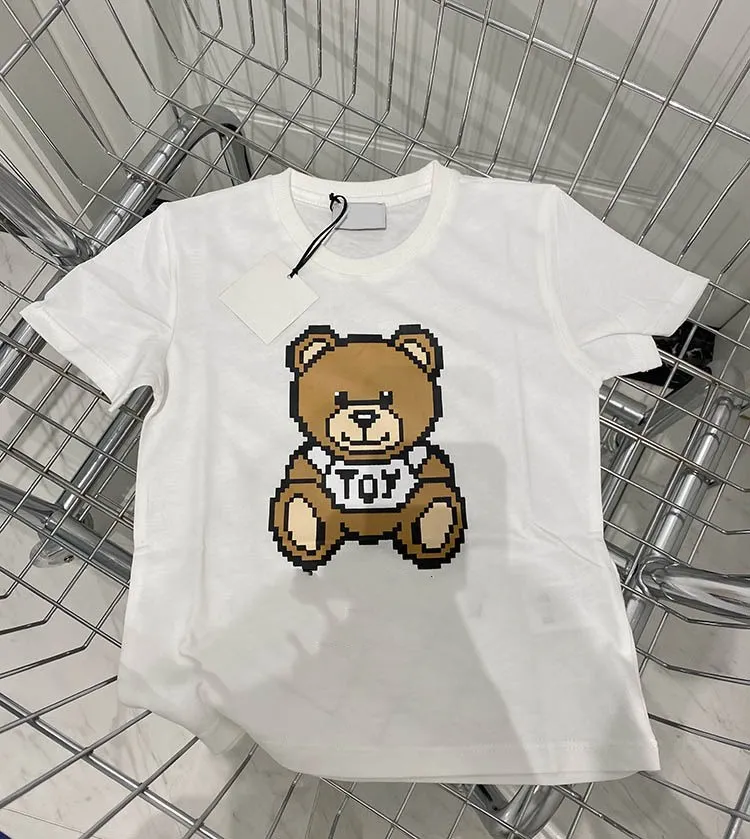 

Летние детские футболки с принтом медведя и букв, брендовые Детские футболки, топ для мальчиков и девочек, комплект одежды, одежда для мален...