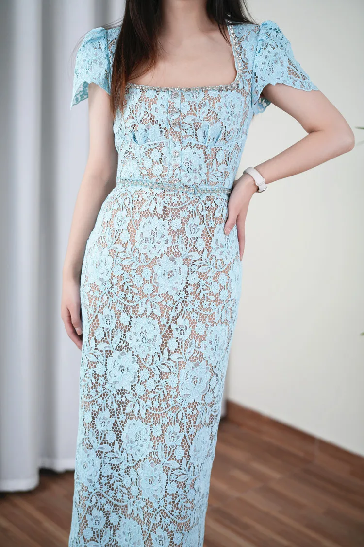 

Оригинальное блестящее синее/бежевое Кружевное платье миди с вышивкой и поясом UK 4-UK 12