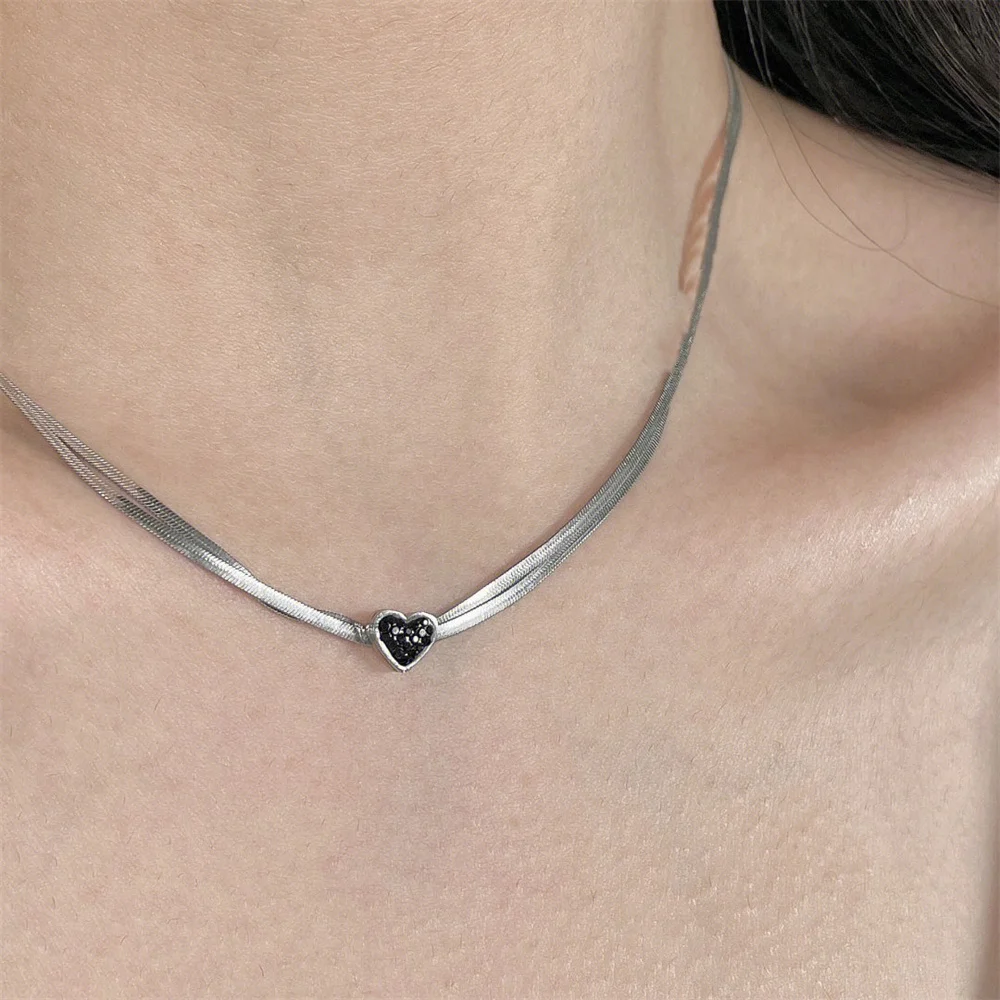 

NCEE Kpop Trend Crystal Heart Pendant Necklace for Women Double Layer Snake Clavicle Chain Silver Color Metal Aesthetic Jewelry