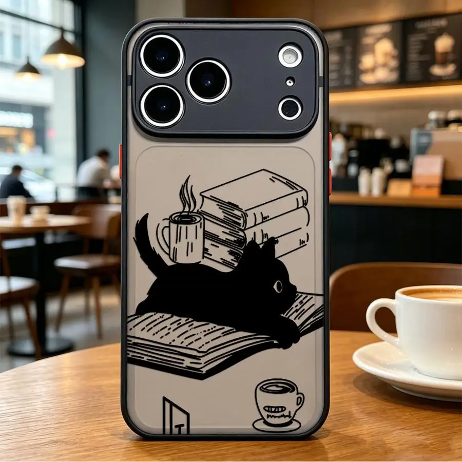 Фото Чехол для iPhone 17 Pro Max 16 Plus 7 8 SE 12 15 11 14 17e XS XR Air 13 Mini с дизайном «Кошка-кофейня» для любителей книг, задняя крышка-накладка №1