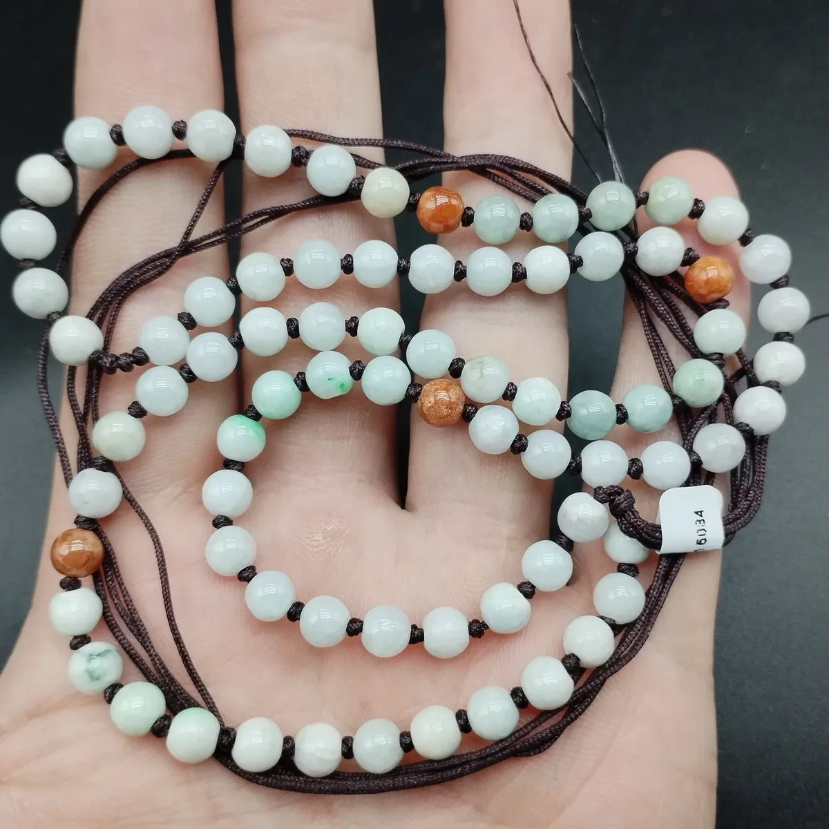 Натуральный нефрит ожерелье N108