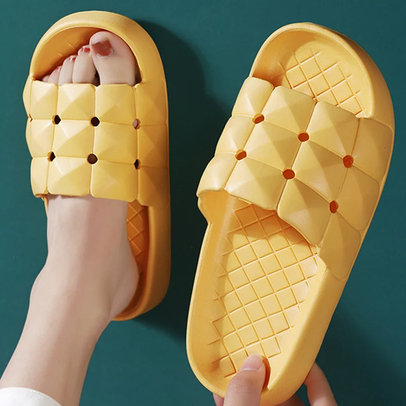 Women's Slippers Fashion Hollow Design Platform Soft Sole Home Shoes Leisure Non-slip 2023 Summer New Outdoors Women Shoes