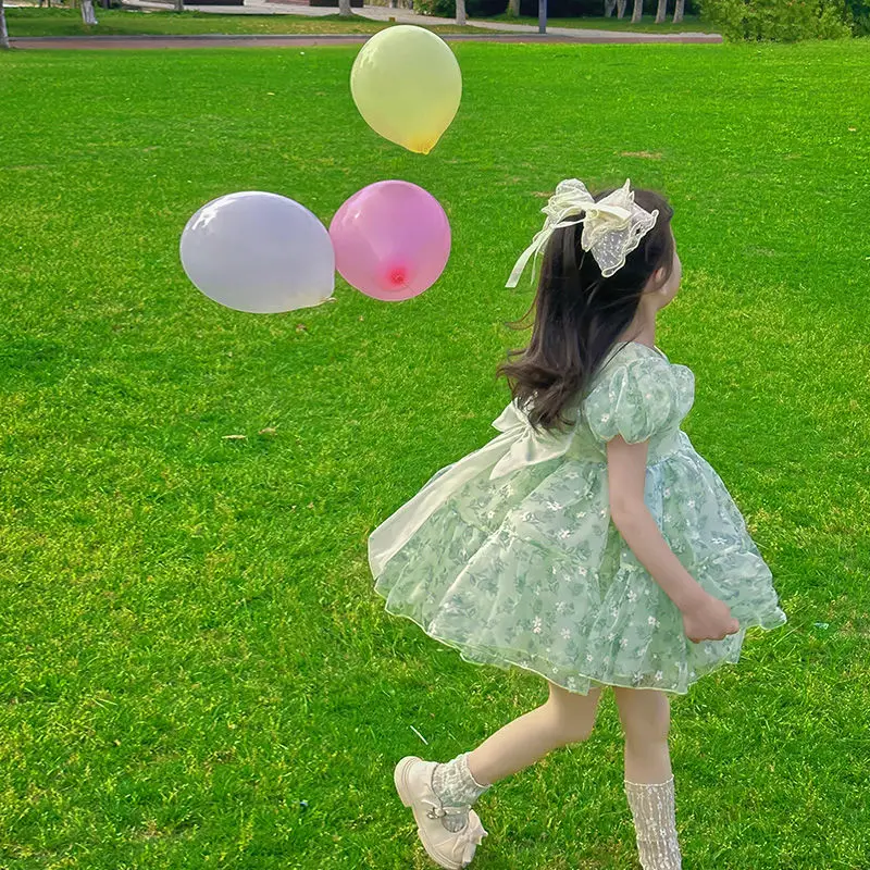 

Детское платье с круглым вырезом, коротким рукавом и ворсом