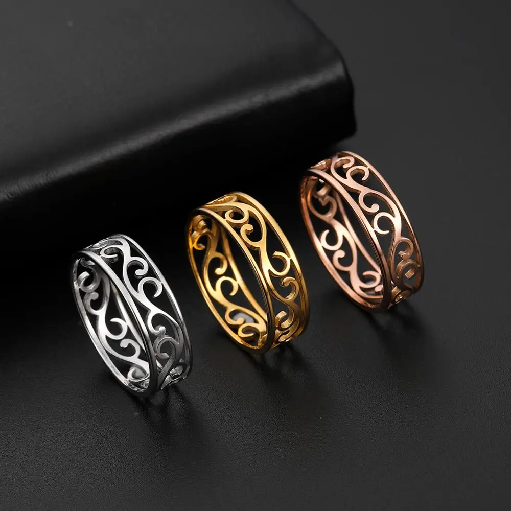 

Retro Filigree Stainless Steel Ring Cutout Elegant Gold Color Finger Rings Jewelry Wedding Gift For Women Friend