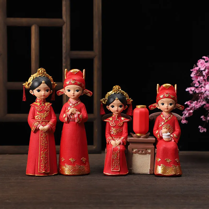 

Bride Groom Furnishing Articles Wedding Gifts Decoration Chinese Wedding Room Resin Character Ornaments Crafts Layout Decoration