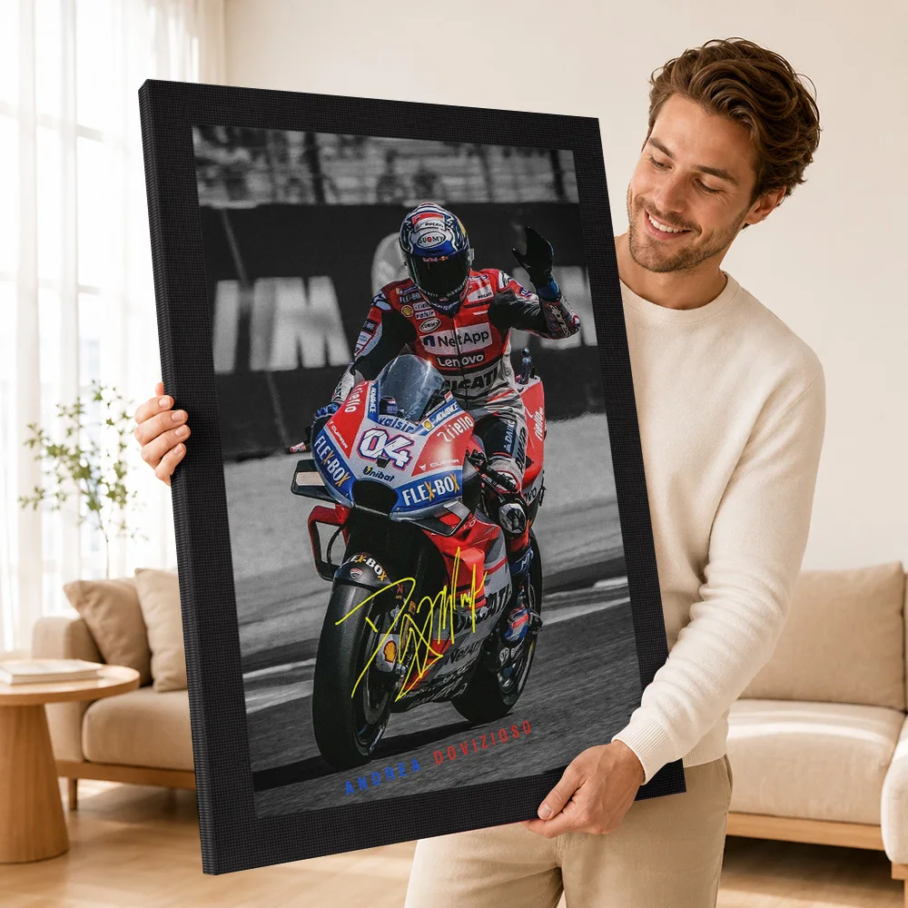 Фото Андреа Довизиозо MotoGP: Холст в рамке с индивидуальным фото, современное эстетичное настенное искусство для декора столовой, готовое к подвешиванию. №3