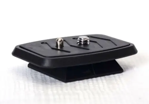 Quick Release Plate for Vivitar VPT120SE, VPT240SE, VPT360SE Tripods - SE ONLY