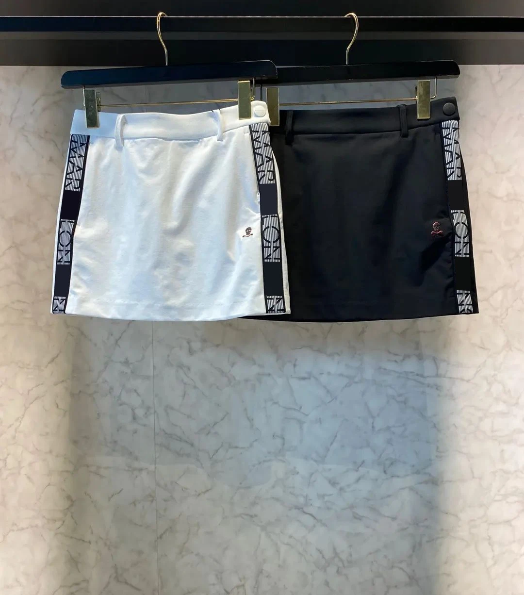 

New spring summer golf short skirt for women A straight stretch ribbon skull logo fashion design ladies sport golf bottom wear