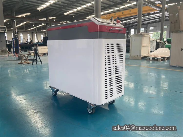 Высокопроизводительная 100 Вт импульсная волоконная лазерная чистящая машина для