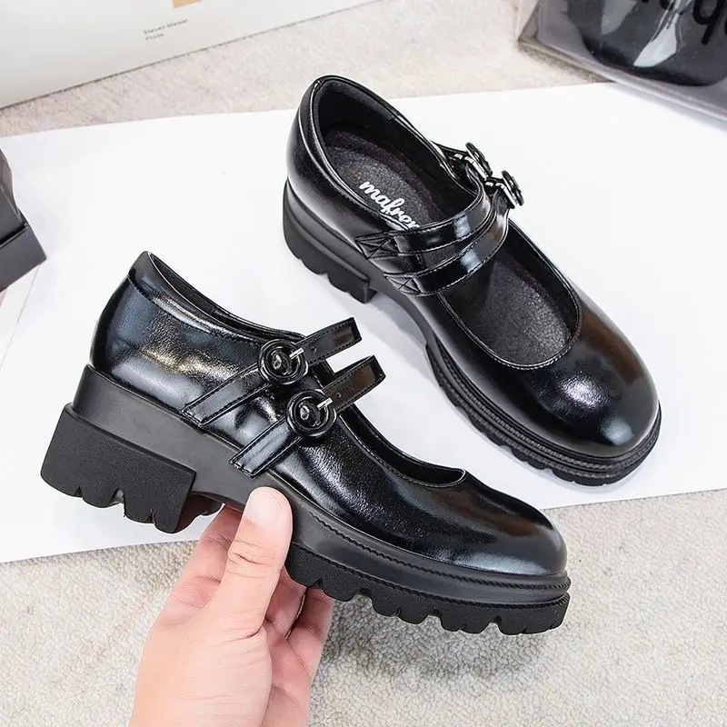 

2022 New Women Loafers Fashion String Bead Women Shoes Round Toe Girls Mary Janes Shoes Flat Japanese Style JK Uniform Shoes