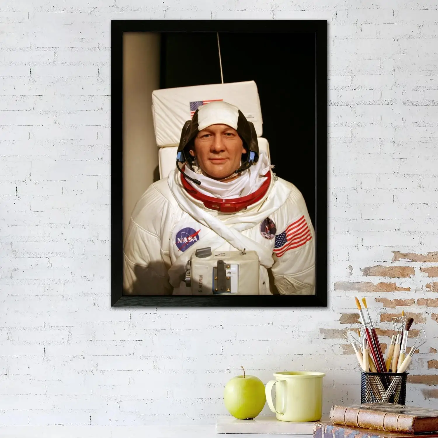 Художественный постер Buzz Aldrin на холсте