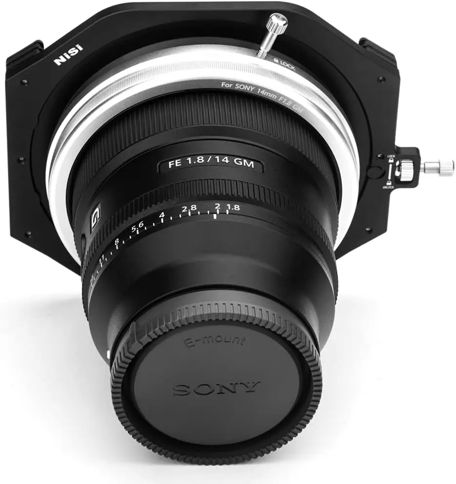 Фото Держатель фильтров NiSi 100 мм для Sony FE 14mm f/1.8 GM, вмещает 2 фильтра 100x100 мм/100x150 мм, 360 градусов °   Ротация, без виньетирования №4