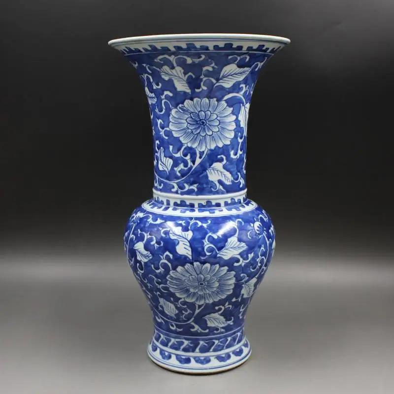 

Asian Decor Vase Vintage Handpainted Blue White Flower Bottle Table Vase Handmade Imitation Antique Ceramic Vase Qing Kangxi