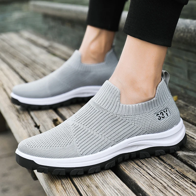 

Designed 2022 Men Casual Shoes Breathable Mesh Sneakers Comfortable Walking Footwear Male Running Sport Shoes Summer New