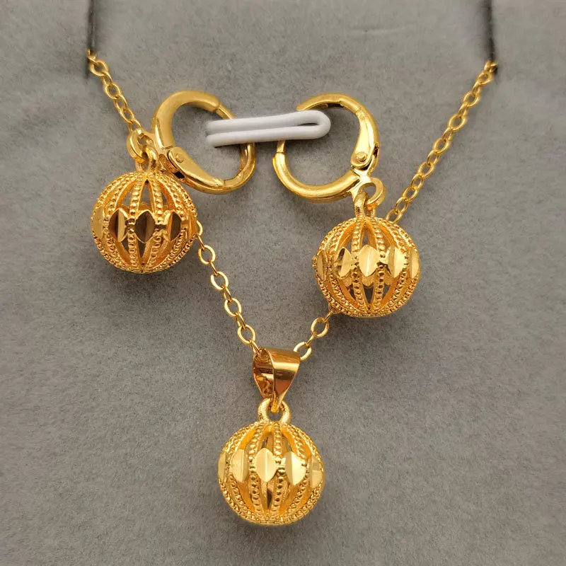 

2022 Jewelry Pure Gold Color Necklaces For Women Hollow Ball Necklace Earring Pendant Femme Wedding Bridal Accessories