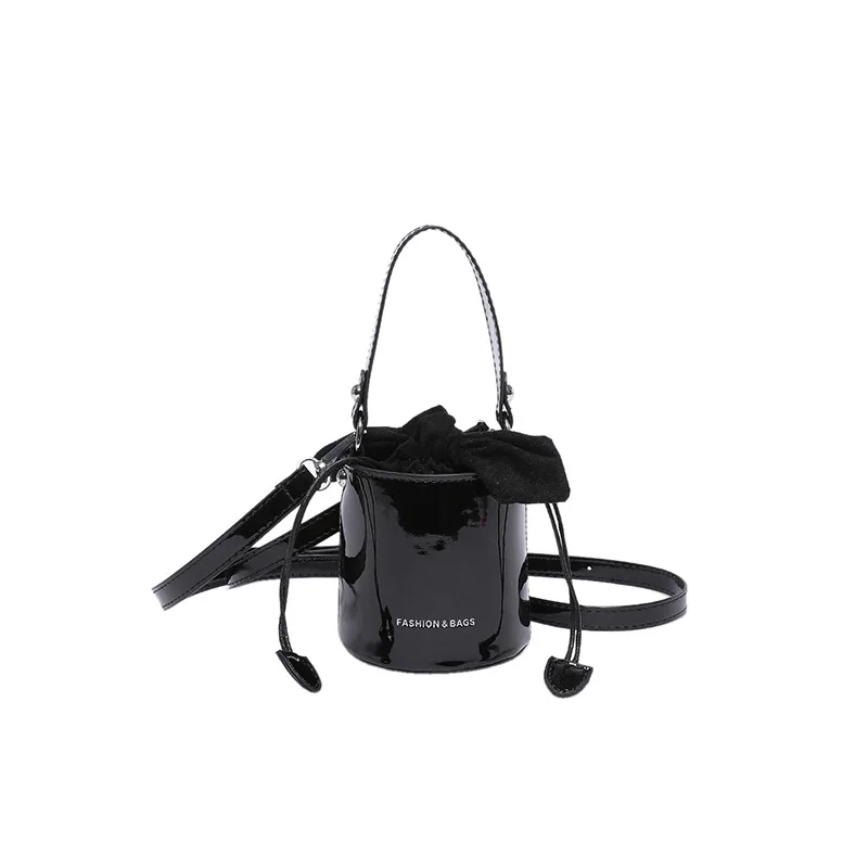 Мини Изысканная винно-красная Глянцевая сумка через плечо с лакированной