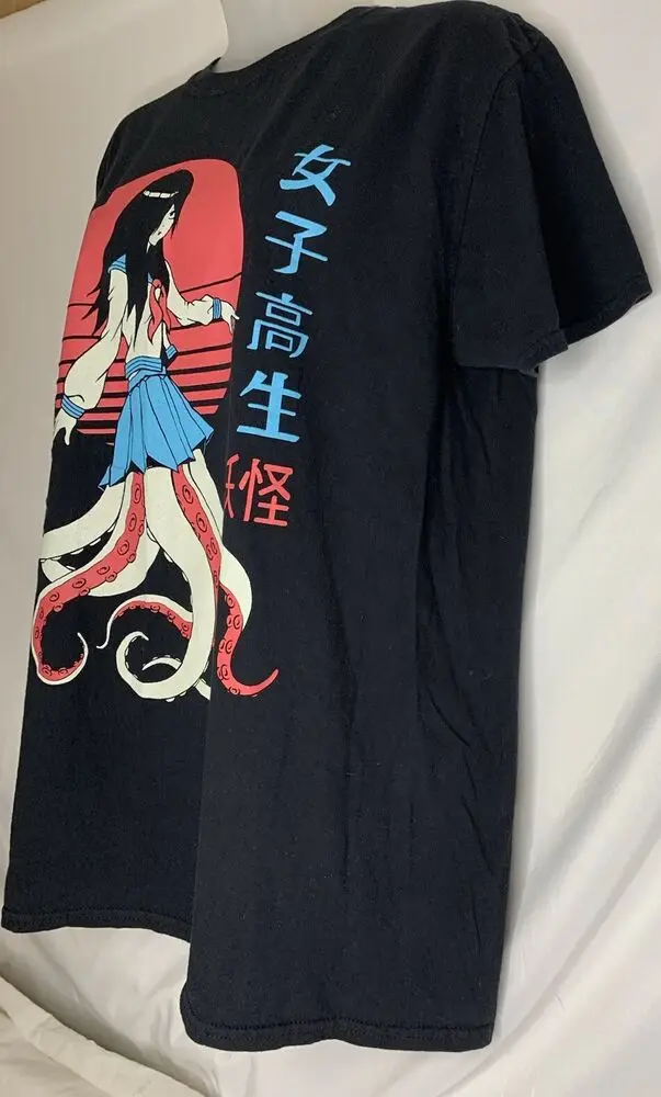 Черная масса Горячая тема ужас Осьминог Yokai Аниме Манга Девушка футболка Размер
