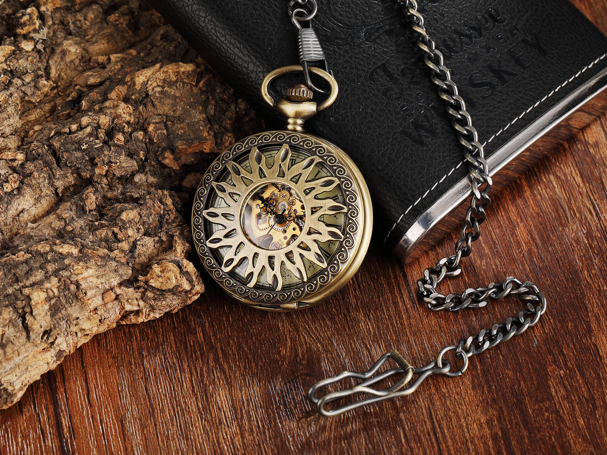 Retro Pocket Watch Antique Steampunk Vintage Roman Numerals Automatic Mechanical Men Watches Necklace Clock Chain Reloj Hombre