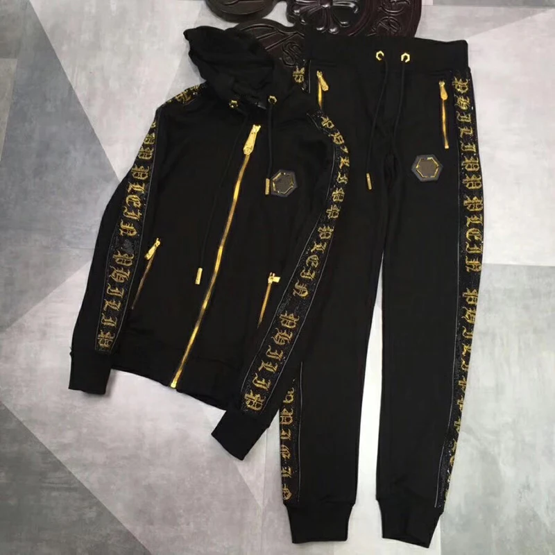 

Men's Suit 100% 2023 Cotton Side Letters Gold Diamonds 2 Piece Sweater Pants Italian Fashion High Quality Slim Fit uomo Plein