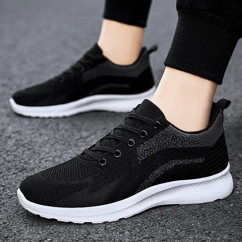 

2023 Breathable Men Casual Sneakers Non-slip Soft Men Vulcanized Shoes Outdoor Male Sneakers Walking Trekking Shoes Casual Shoes