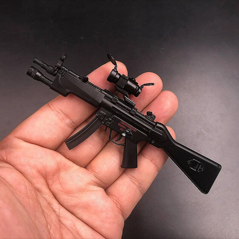 

ZY 1/6th MP5A4 MODEL628 Plastic Model for 12"