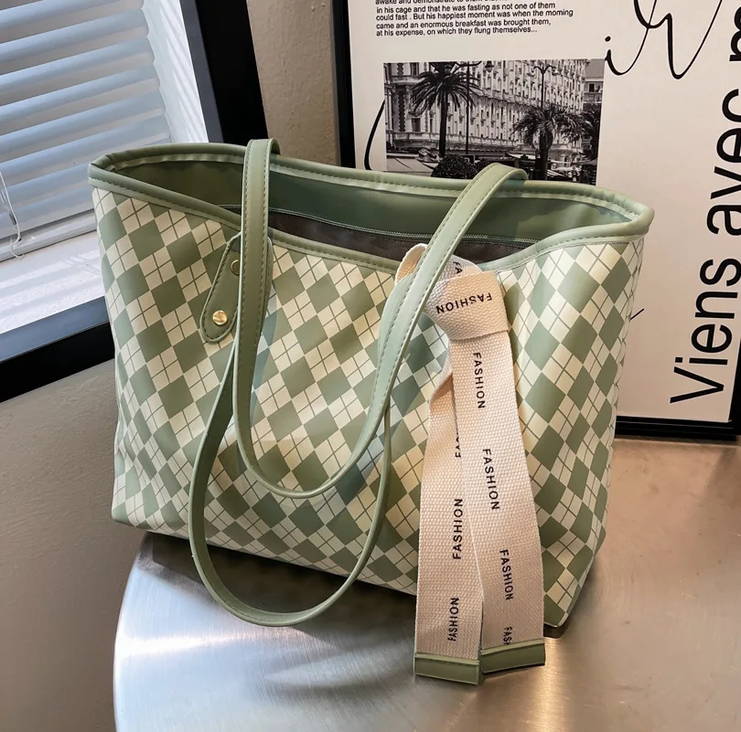 

New Ribbon Diamond Lattice Large Shopper Tote Shoulder Bags For Women Brand Designer Plaid Work Ladies Handbags Spring 2022