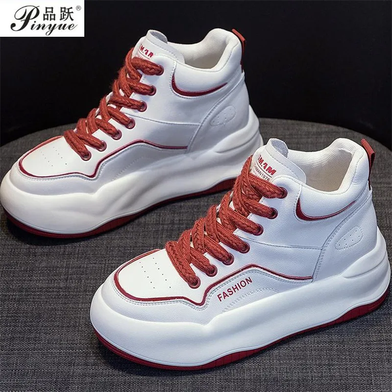 

Autumn 2023 new leather inner raised thick sole high top small white shoes ladies recreational sports students running shoes
