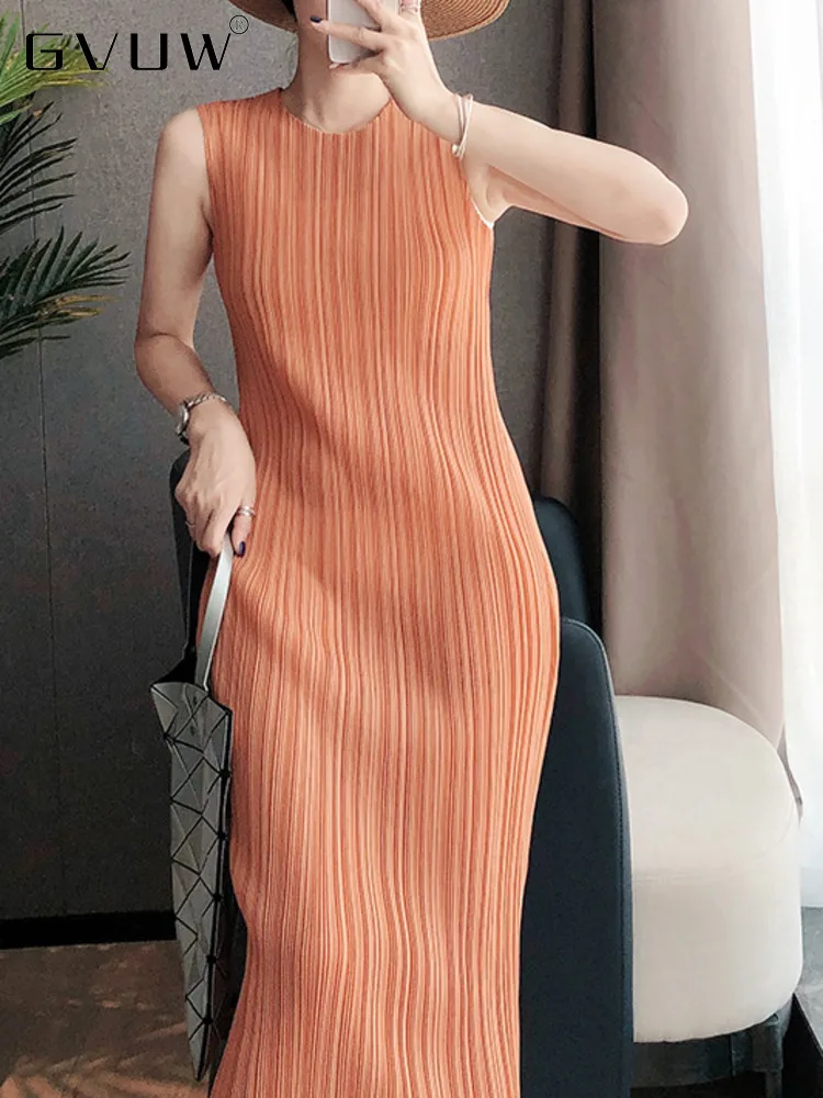 

GVUW Women Sleeveless Pleated Dress Summer Fashion Round Collar Elegant Slim Fit Solid Color Female Holiday Clothing 17D2265