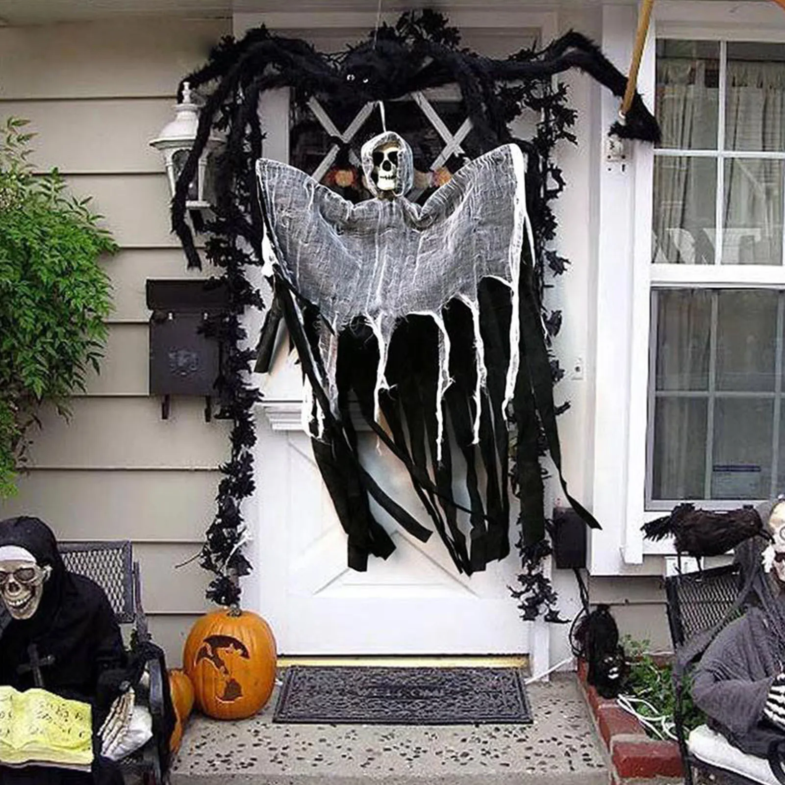 

Украшения для дома с привидениями на Хэллоуин